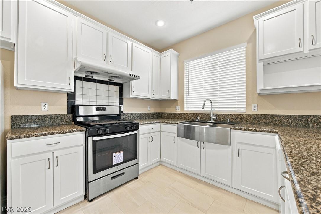 Photo 9 of 36, 5218 Monterey Park Circle