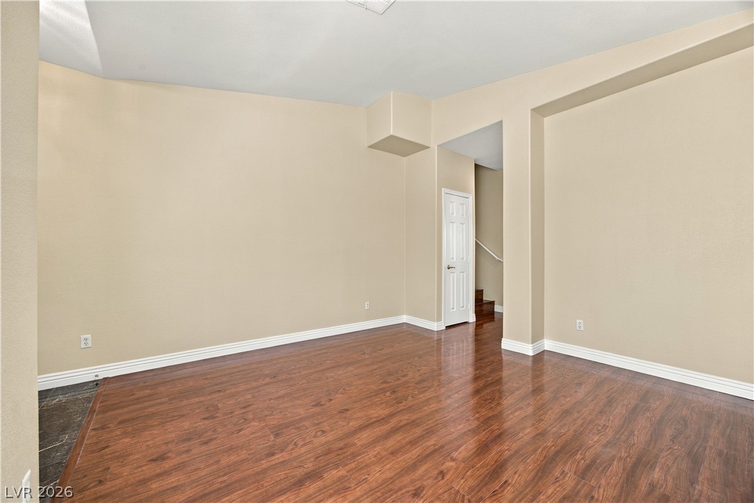 Photo 14 of 36, 5218 Monterey Park Circle