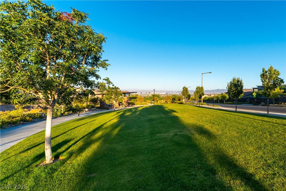 Photo 36 of 53, 446 Highview Ridge Avenue