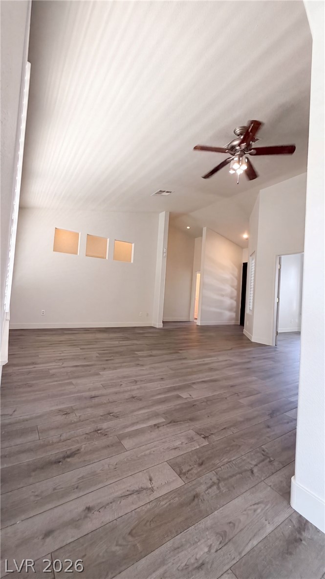 Photo 9 of 28, 1415 Minuet Street