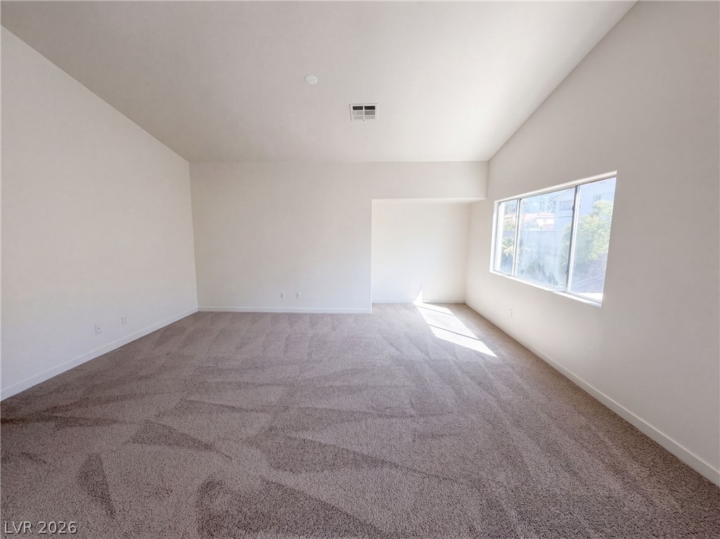 Photo 18 of 39, 1917 Altivo Drive