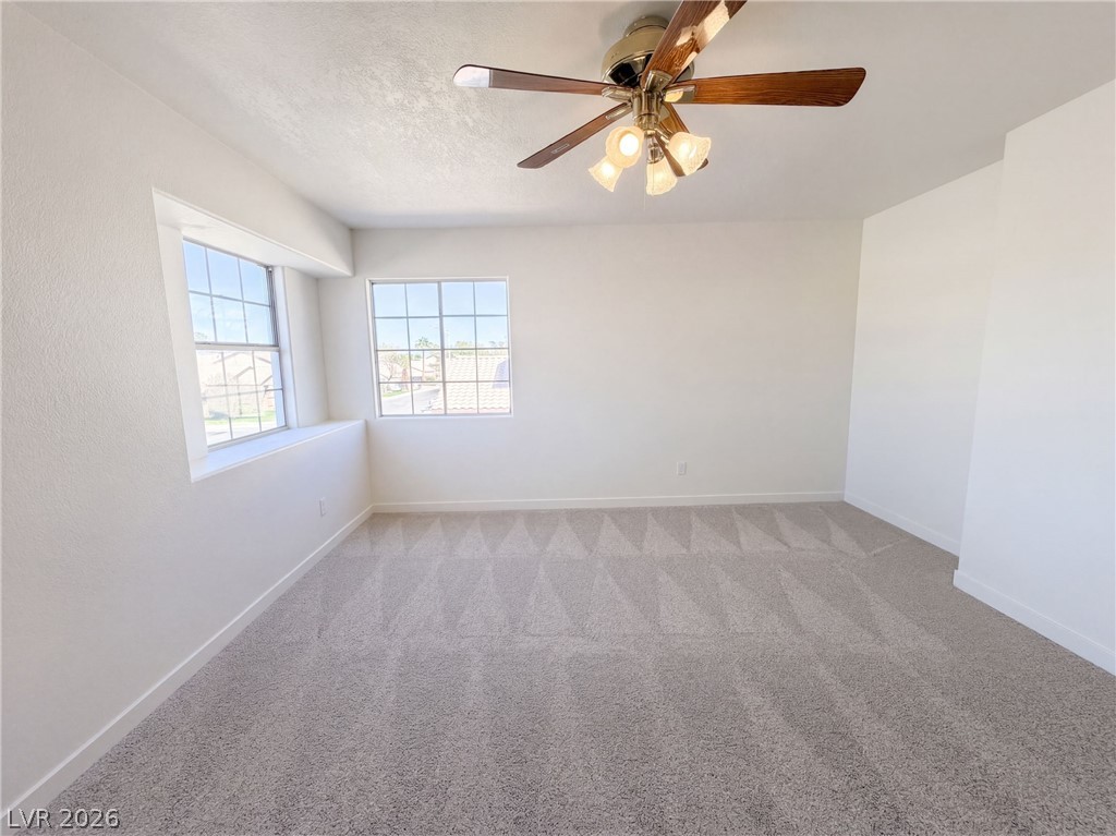 Photo 24 of 39, 1917 Altivo Drive