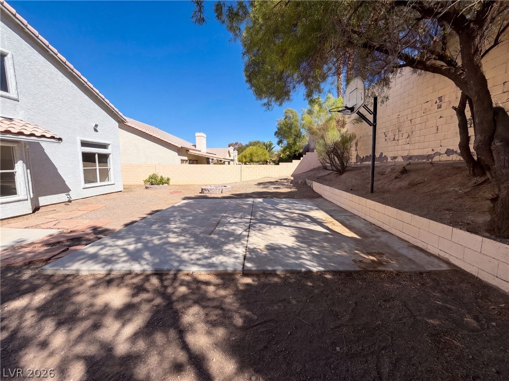 Photo 36 of 39, 1917 Altivo Drive