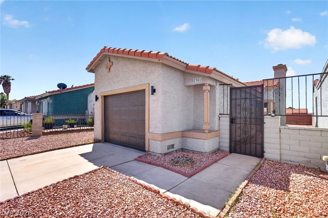 Photo 28 of 29, 2381 Sabroso Street