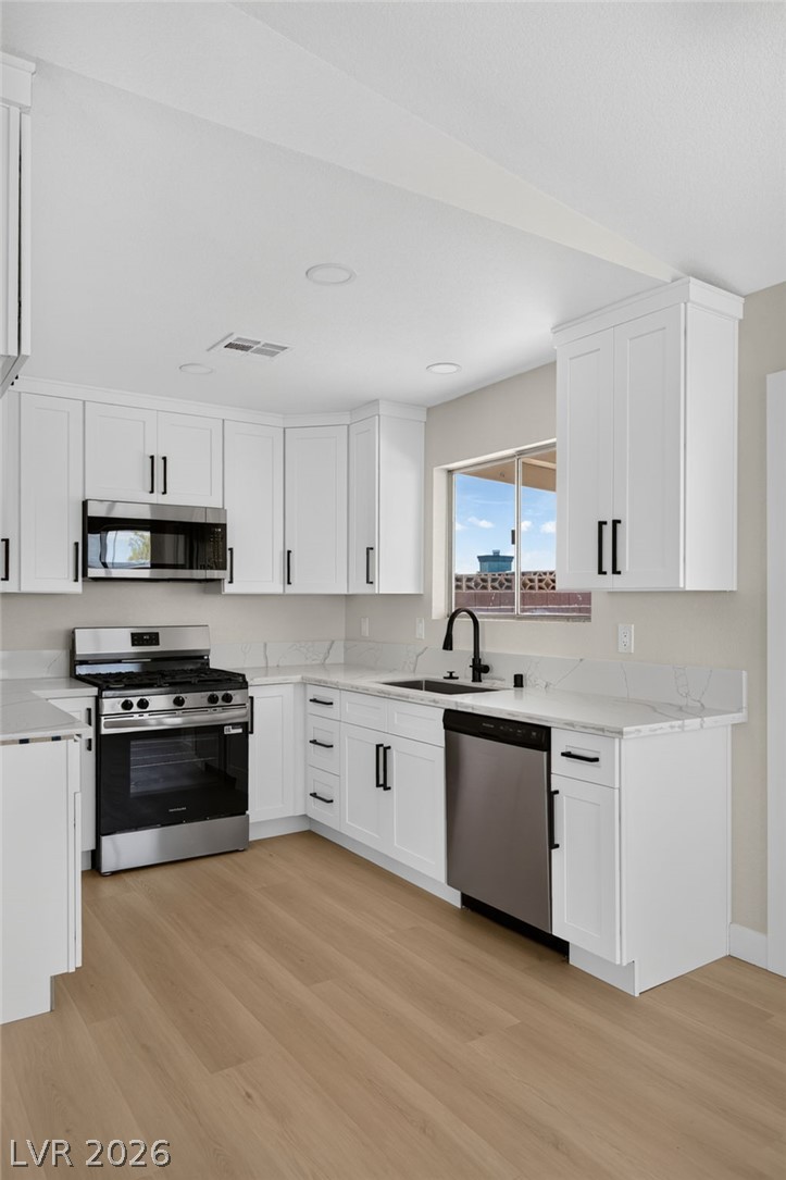 Photo 8 of 29, 2381 Sabroso Street