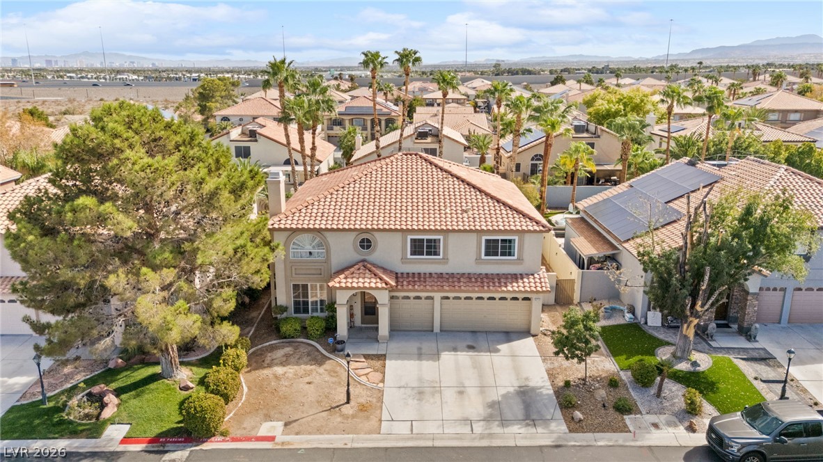 Photo 8 of 59, 8213 Fawn Heather Court