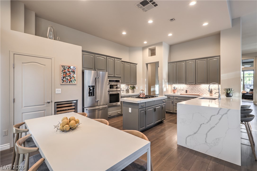 Photo 16 of 49, 8808 Quadro Court