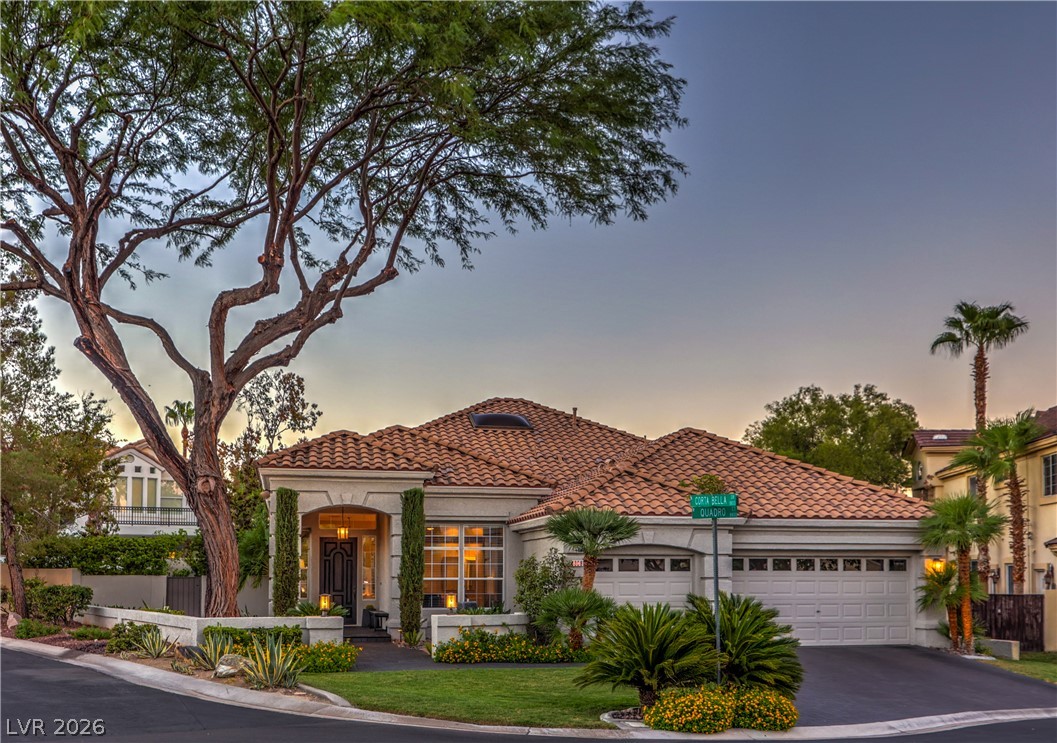8808 Quadro Court, Las Vegas 89134