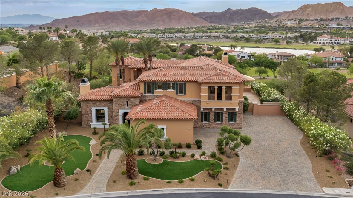 7 Costa Del Sol Court, Henderson 89011