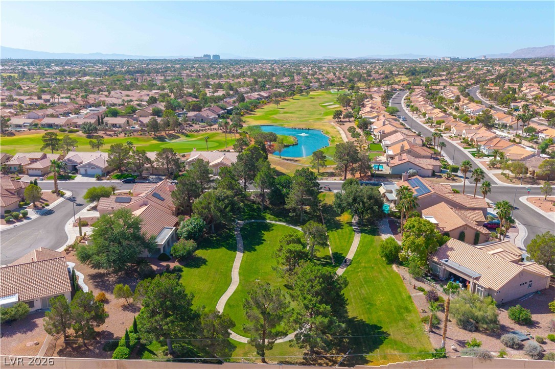 Photo 9 of 32, 3101 Hawksdale Drive