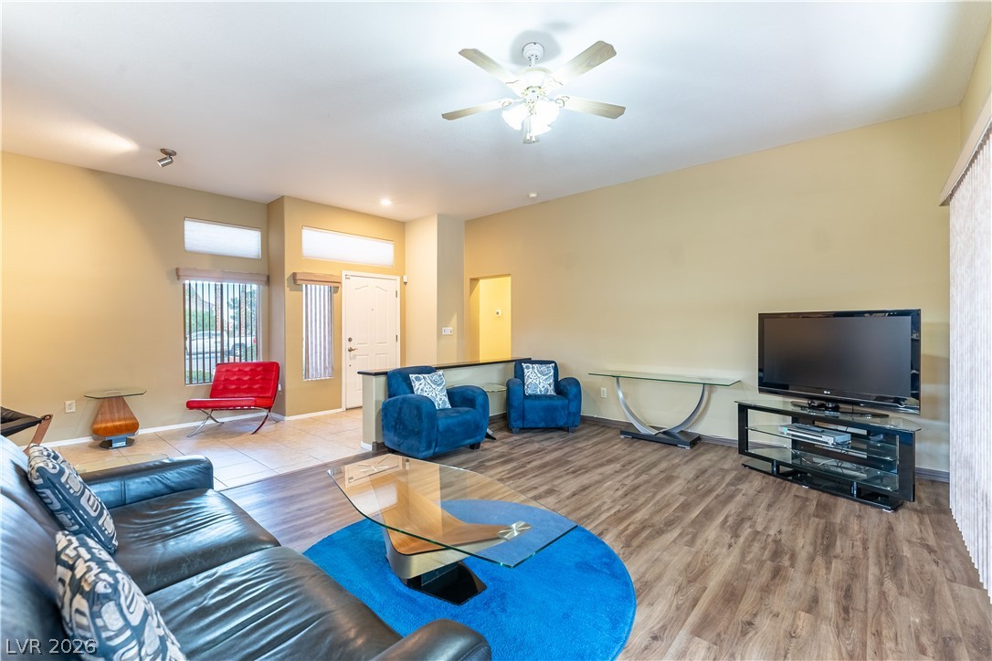 Photo 10 of 32, 3101 Hawksdale Drive