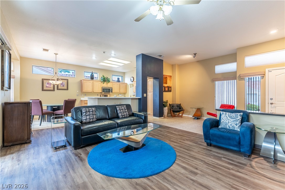 Photo 12 of 32, 3101 Hawksdale Drive