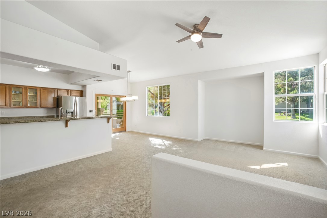 Photo 4 of 10217 King Henry Avenue #202