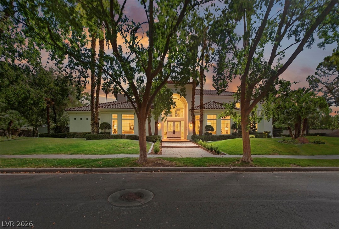 2202 Chatsworth Court, Henderson