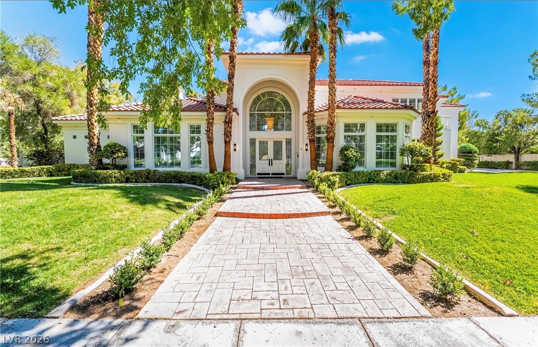 Photo 4 of 2202 Chatsworth Court