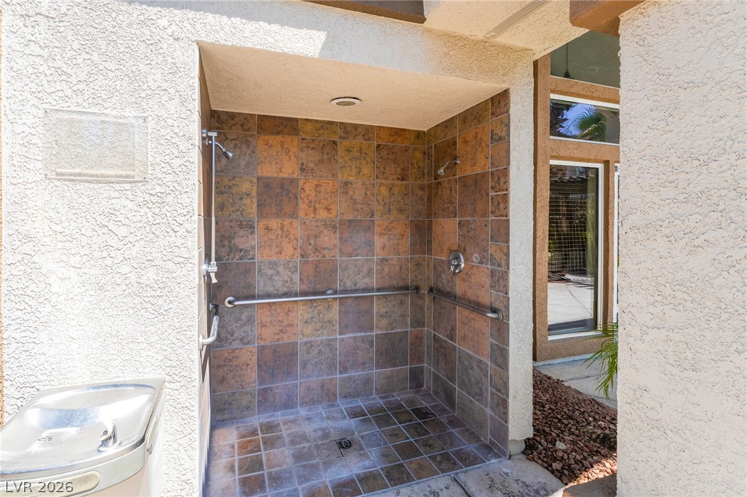 Photo 34 of 34, 2305 W Horizon Ridge Parkway #211