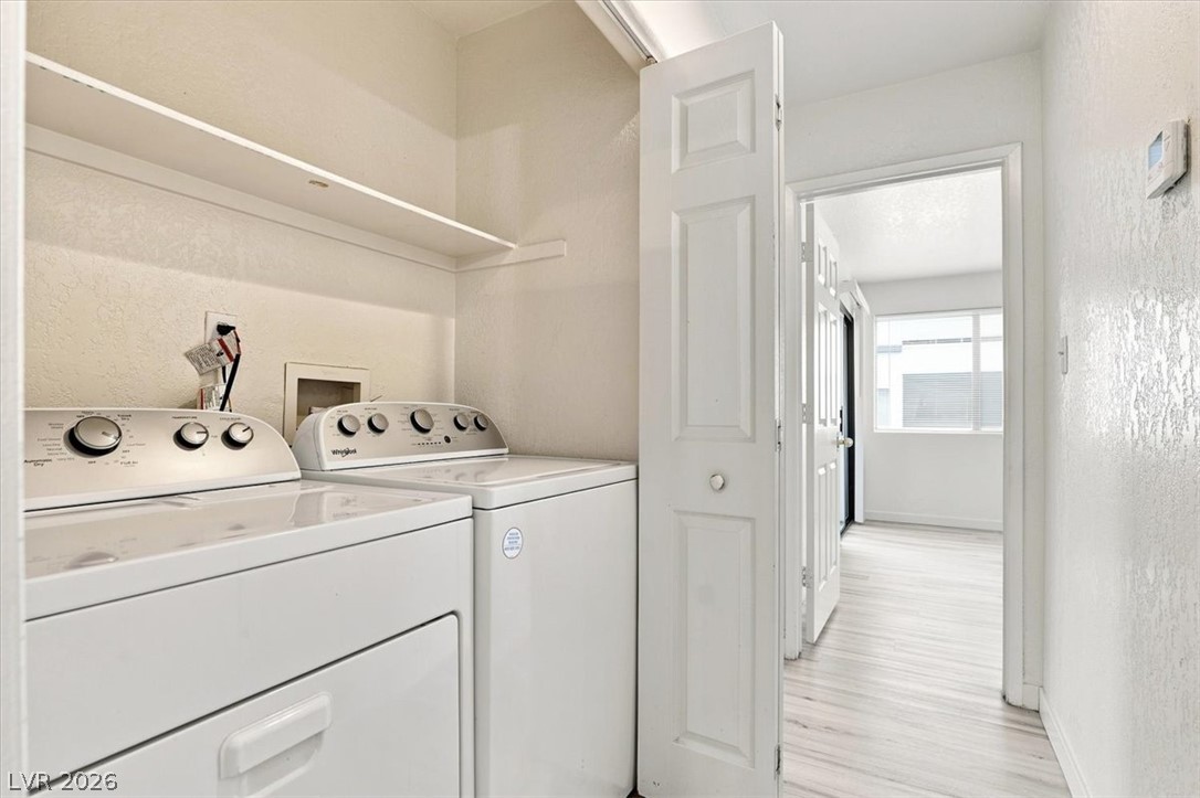 Photo 13 of 33, 5042 S Rainbow Boulevard #101