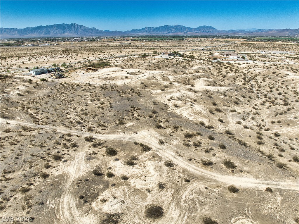 Photo 5 of 1120 N Kittyhawk Drive