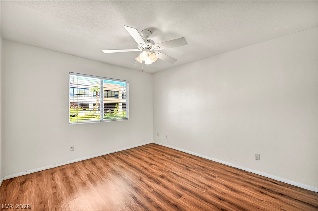 Photo 31 of 40, 1517 Bellglen Drive