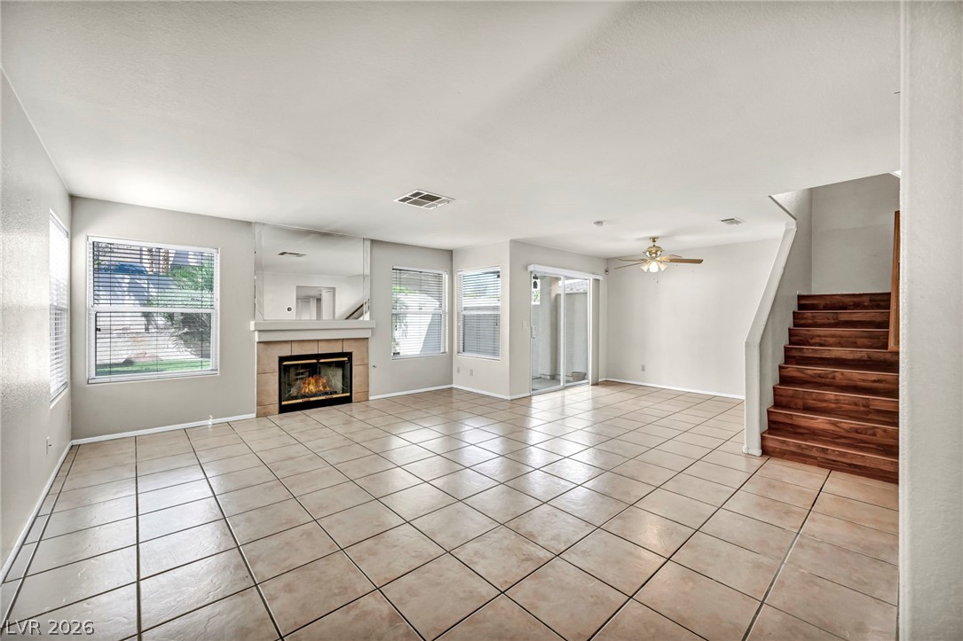 Photo 3 of 1517 Bellglen Drive