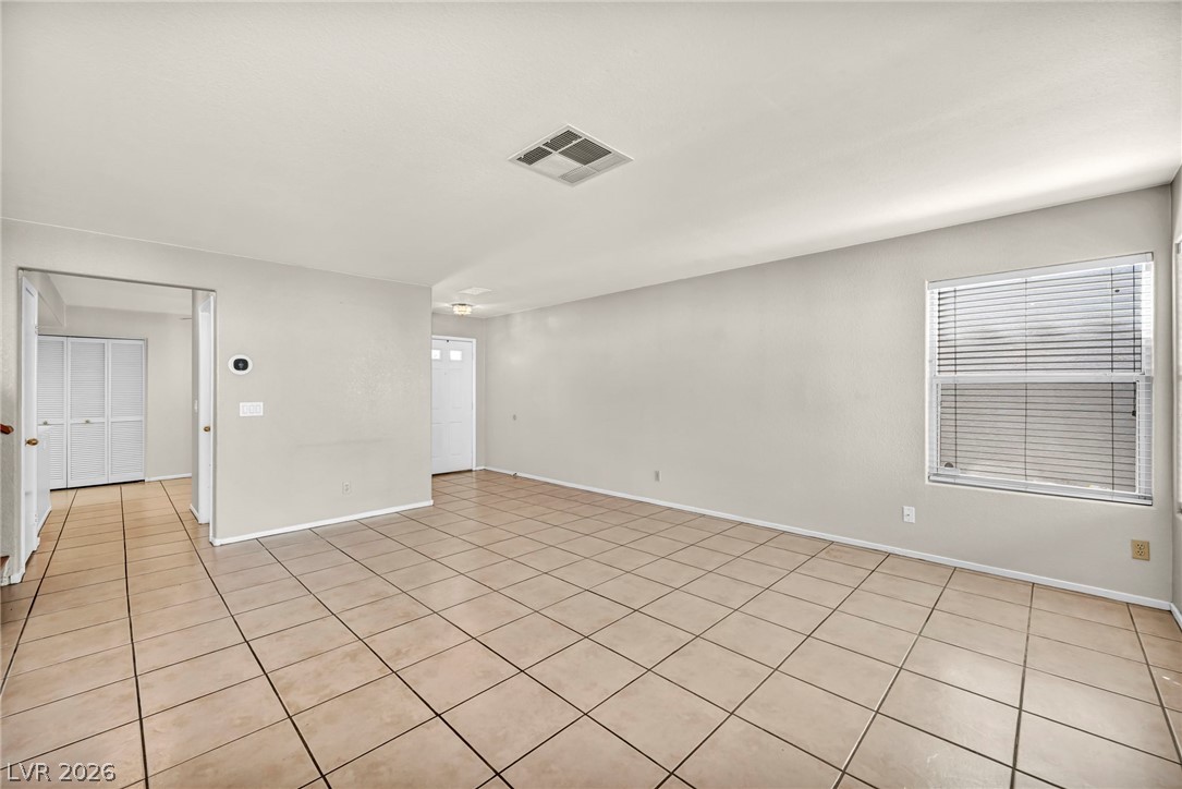 Photo 6 of 40, 1517 Bellglen Drive