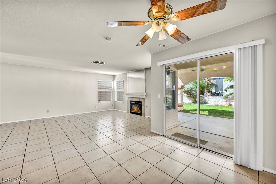 Photo 9 of 40, 1517 Bellglen Drive