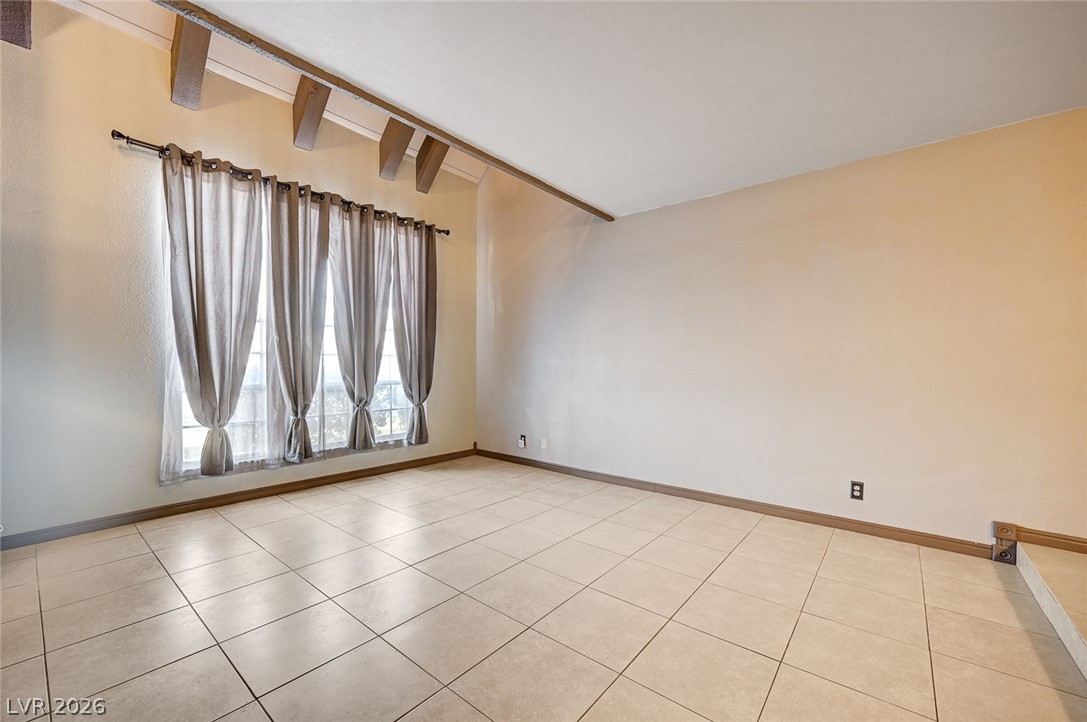 Photo 8 of 31, 6518 Ironbark Lane