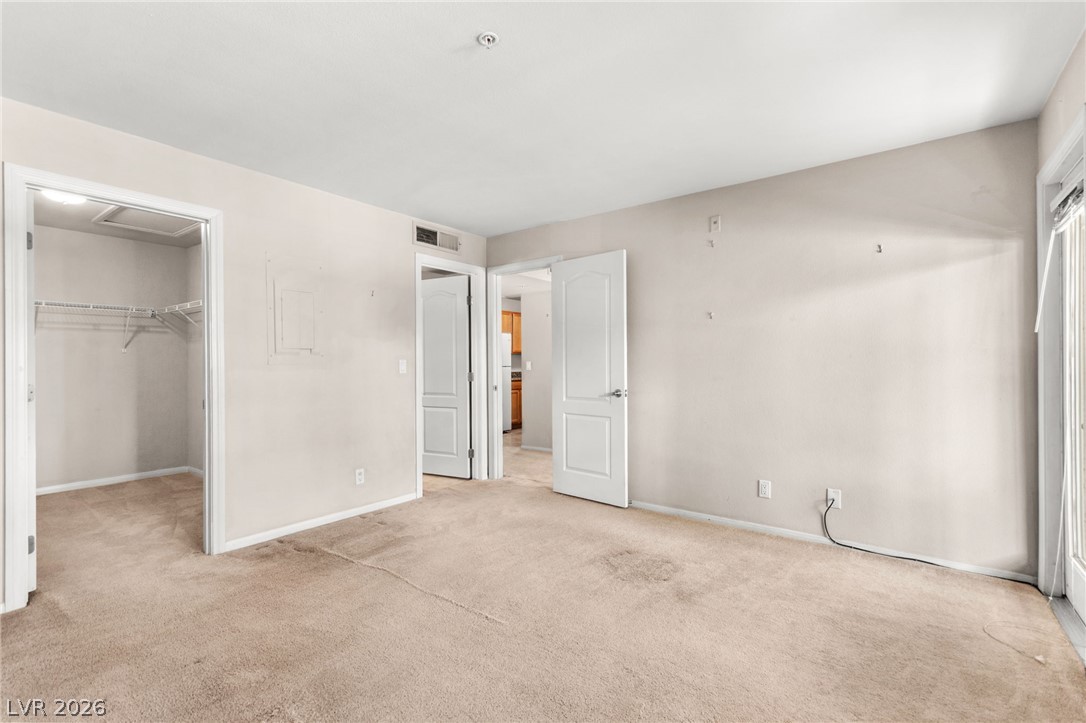 Photo 18 of 29, 7720 Secret Shore Drive #202