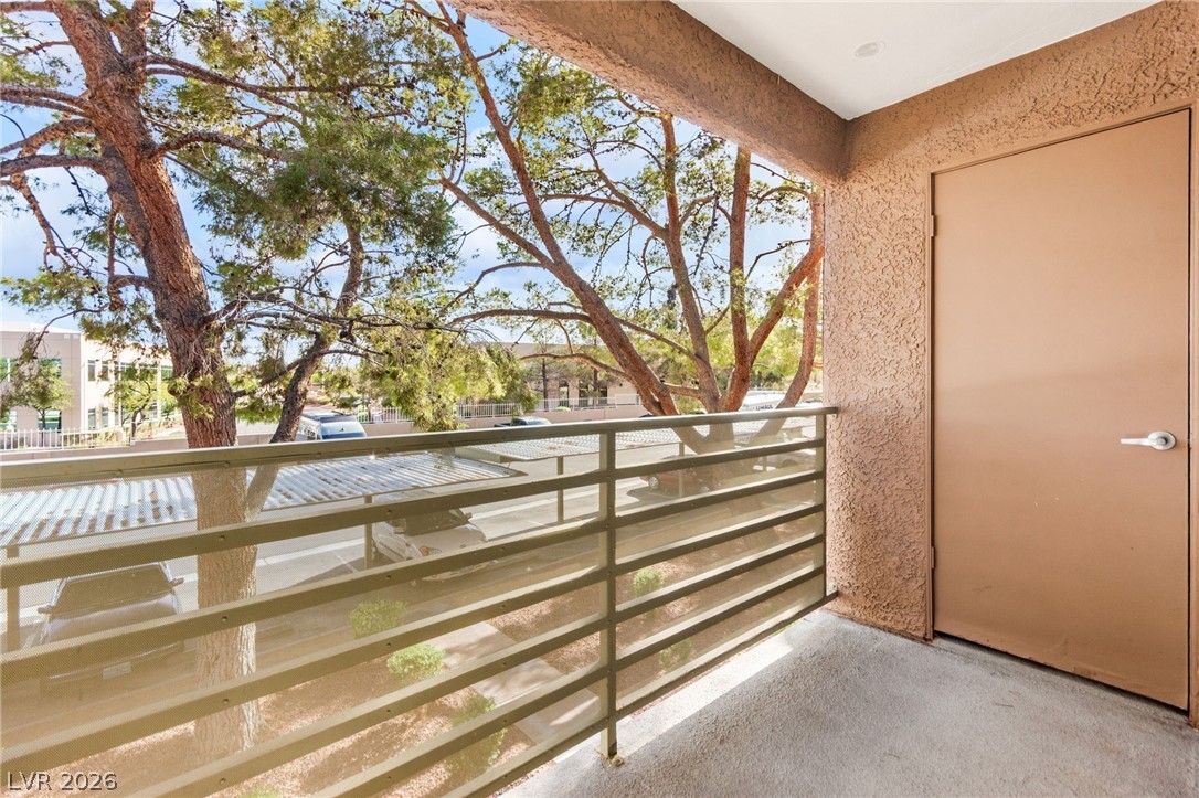 Photo 22 of 29, 7720 Secret Shore Drive #202