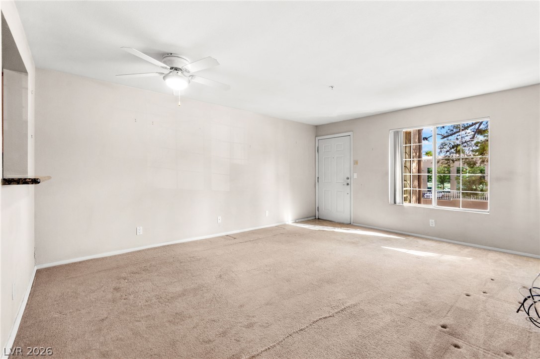 Photo 9 of 29, 7720 Secret Shore Drive #202