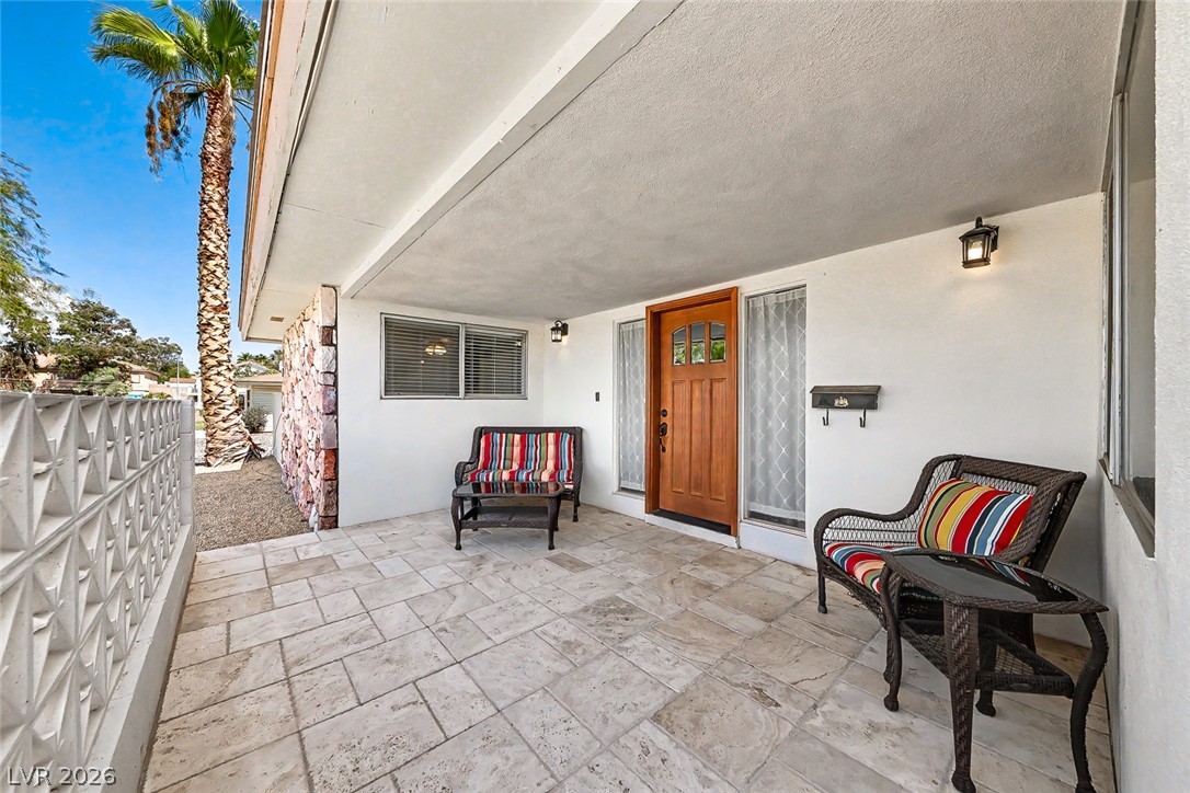 Photo 7 of 25, 1211 Paiute Drive