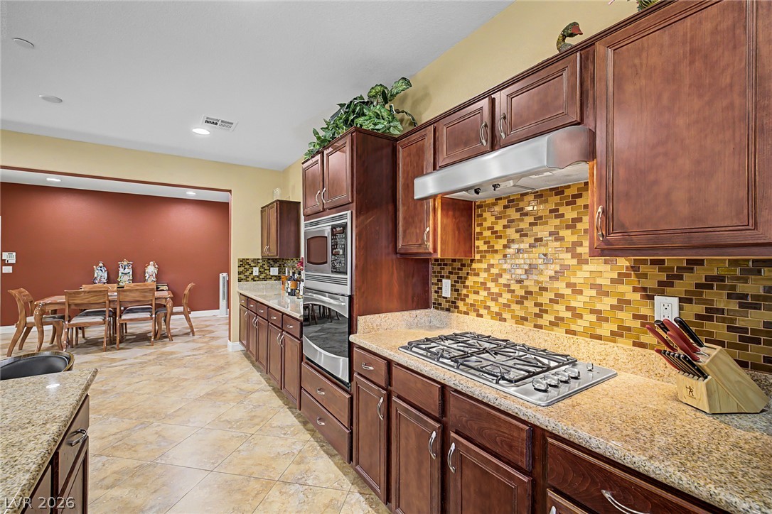 Photo 17 of 50, 3185 Mantua Village Avenue