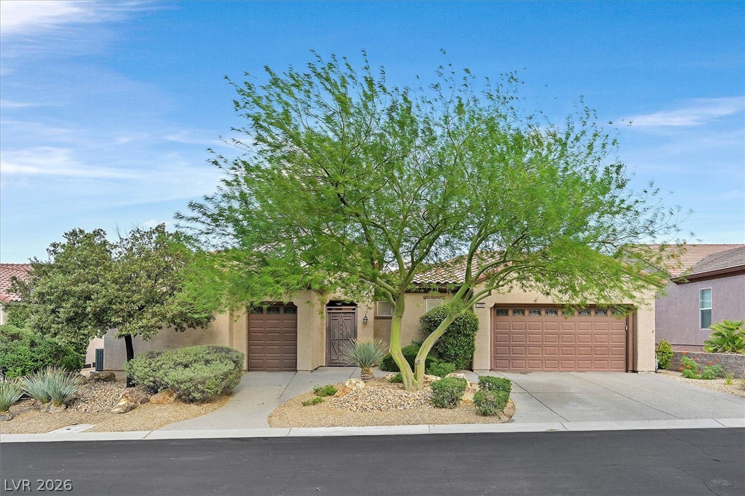 2058 Fountain City Street, Henderson 89052