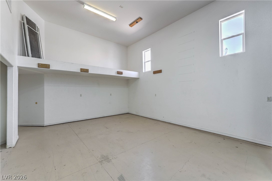 Photo 47 of 63, 3195 Heyer Street