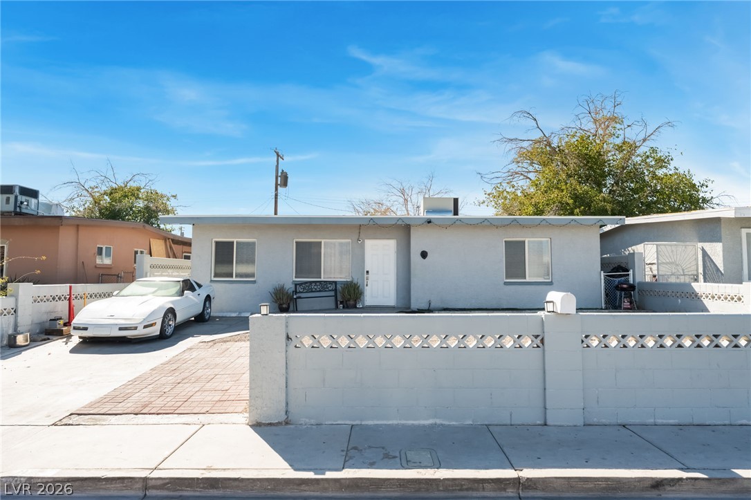 321 NW Princeton Street #N/A, Las Vegas 89107