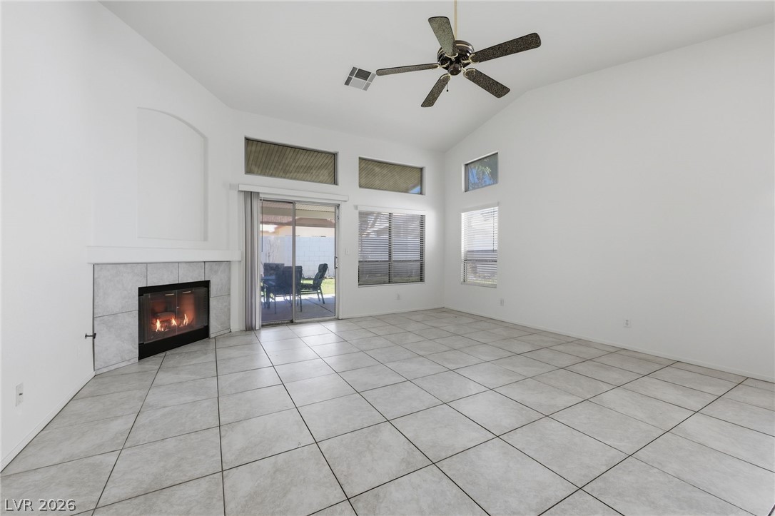 Photo 7 of 24, 3633 Bordley Way