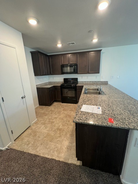 Photo 3 of 4561 Woolcomber Street