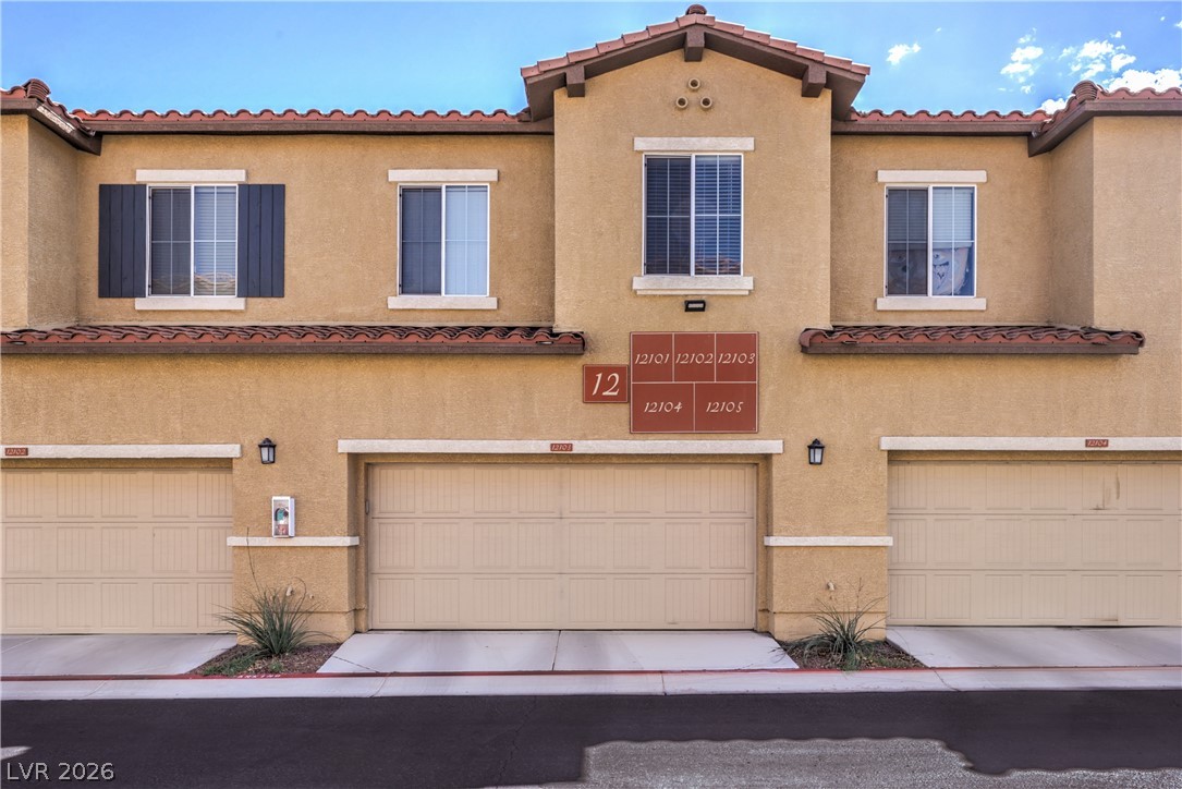 1525 Spiced Wine Avenue #12103, Henderson 89074
