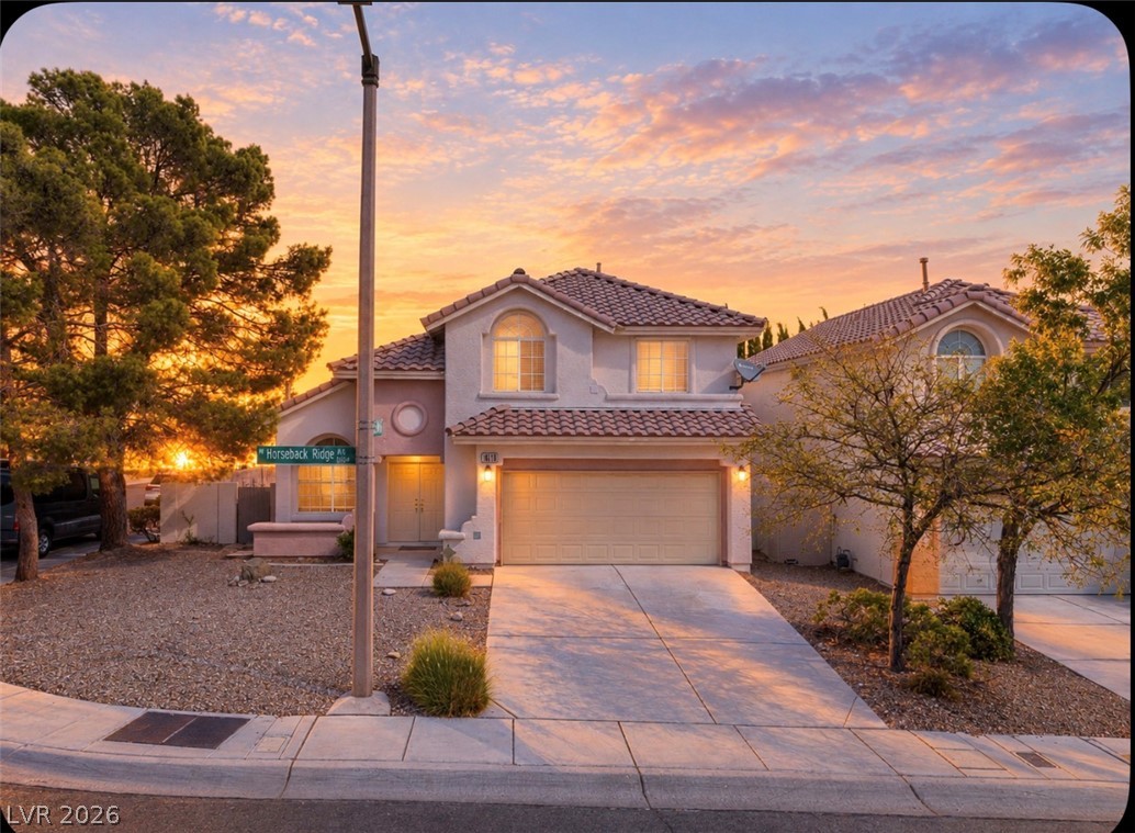 Photo 3 of 10416 Horseback Ridge Avenue