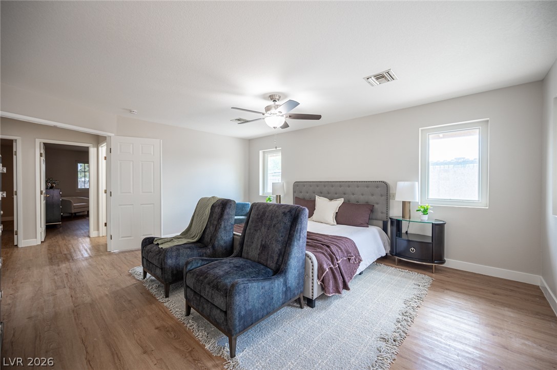 Photo 43 of 93, 5240 E Monroe Avenue