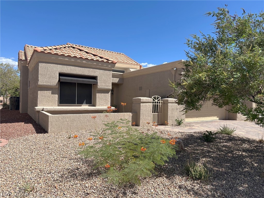 Photo 2 of 2428 Desert Butte Drive