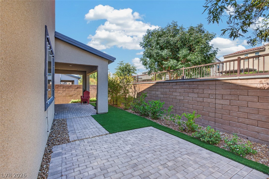 Photo 51 of 61, 6849 Desert Finch Street
