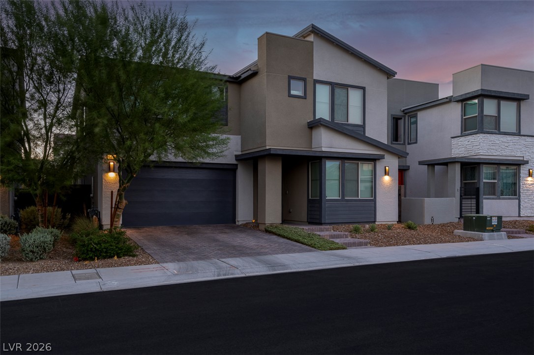 Photo 3 of 6849 Desert Finch Street