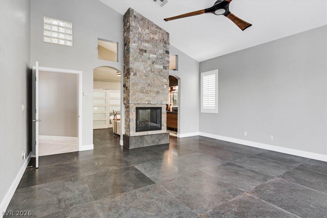 Photo 19 of 48, 2077 Jupiter Hills Lane