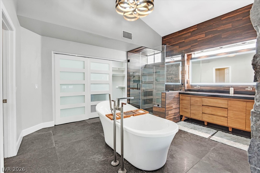 Photo 20 of 48, 2077 Jupiter Hills Lane