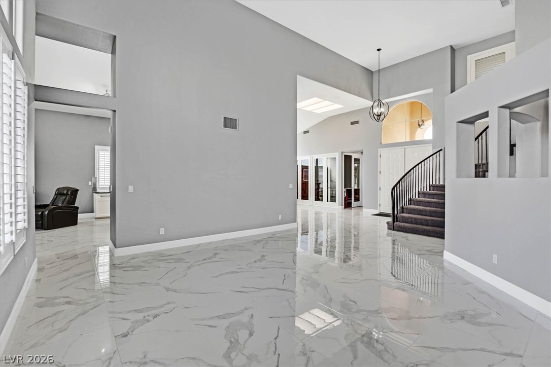 Photo 5 of 2077 Jupiter Hills Lane