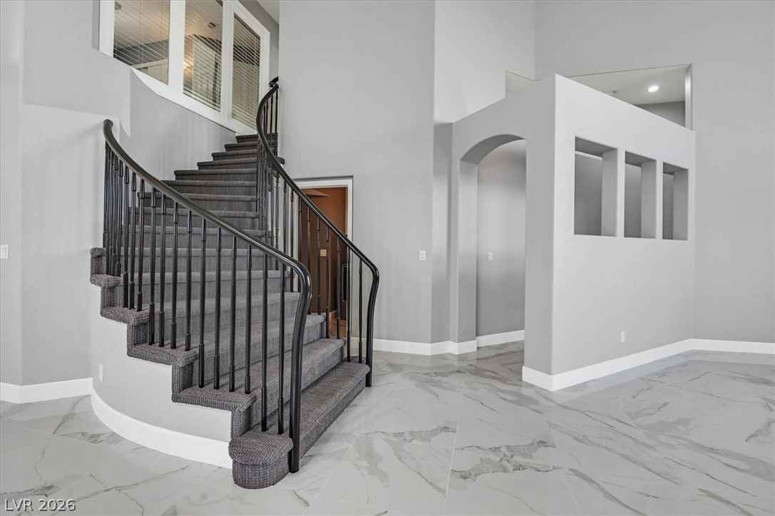 Photo 16 of 48, 2077 Jupiter Hills Lane