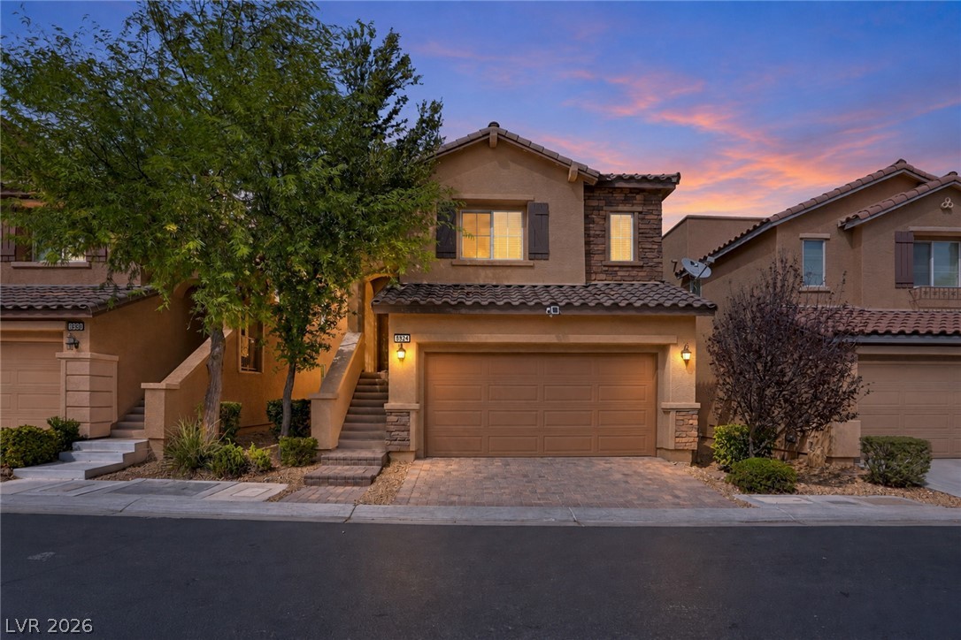 8924 Fox Season Avenue, Las Vegas 89178
