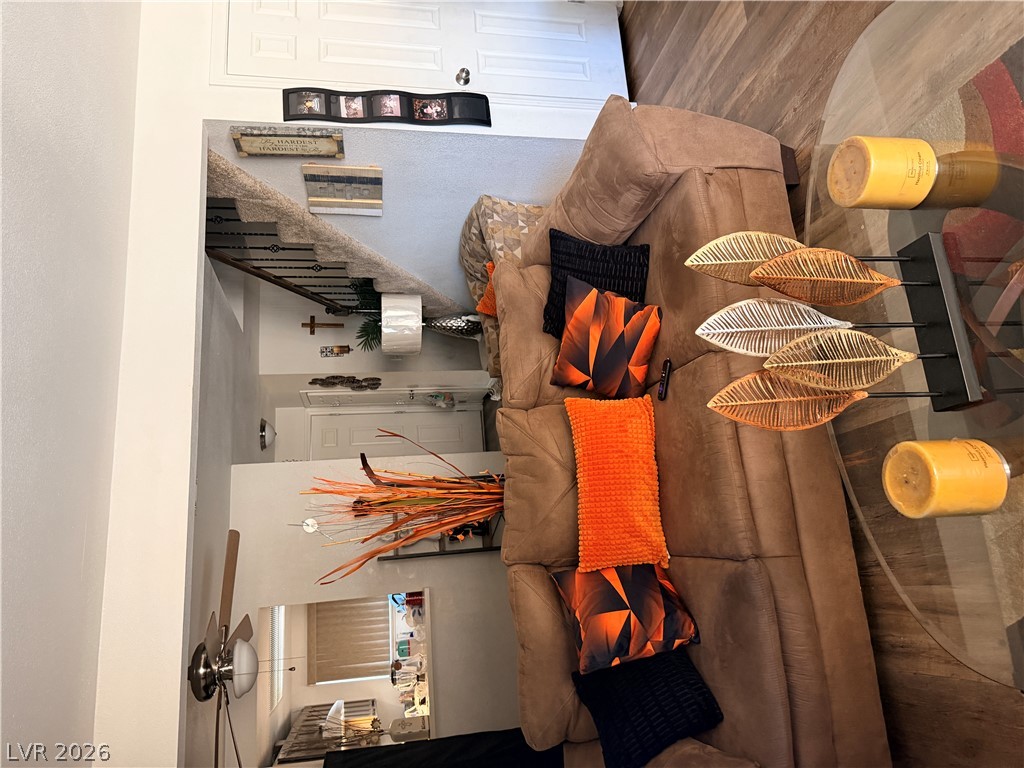 Photo 8 of 33, 2350 Cardiff Lane #C