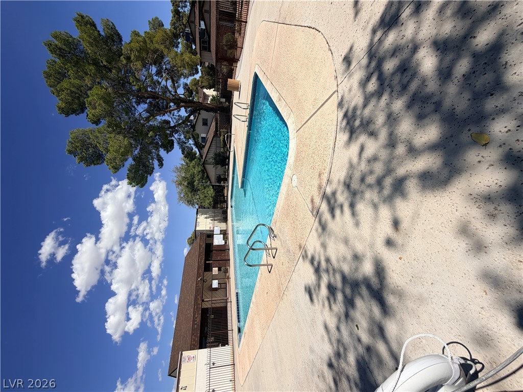 Photo 31 of 33, 2350 Cardiff Lane #C